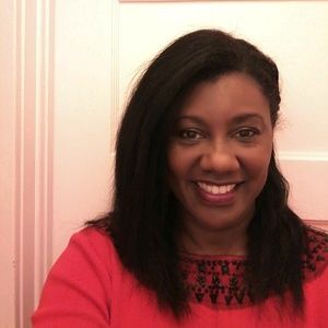 Meet your Posher, Genevieve